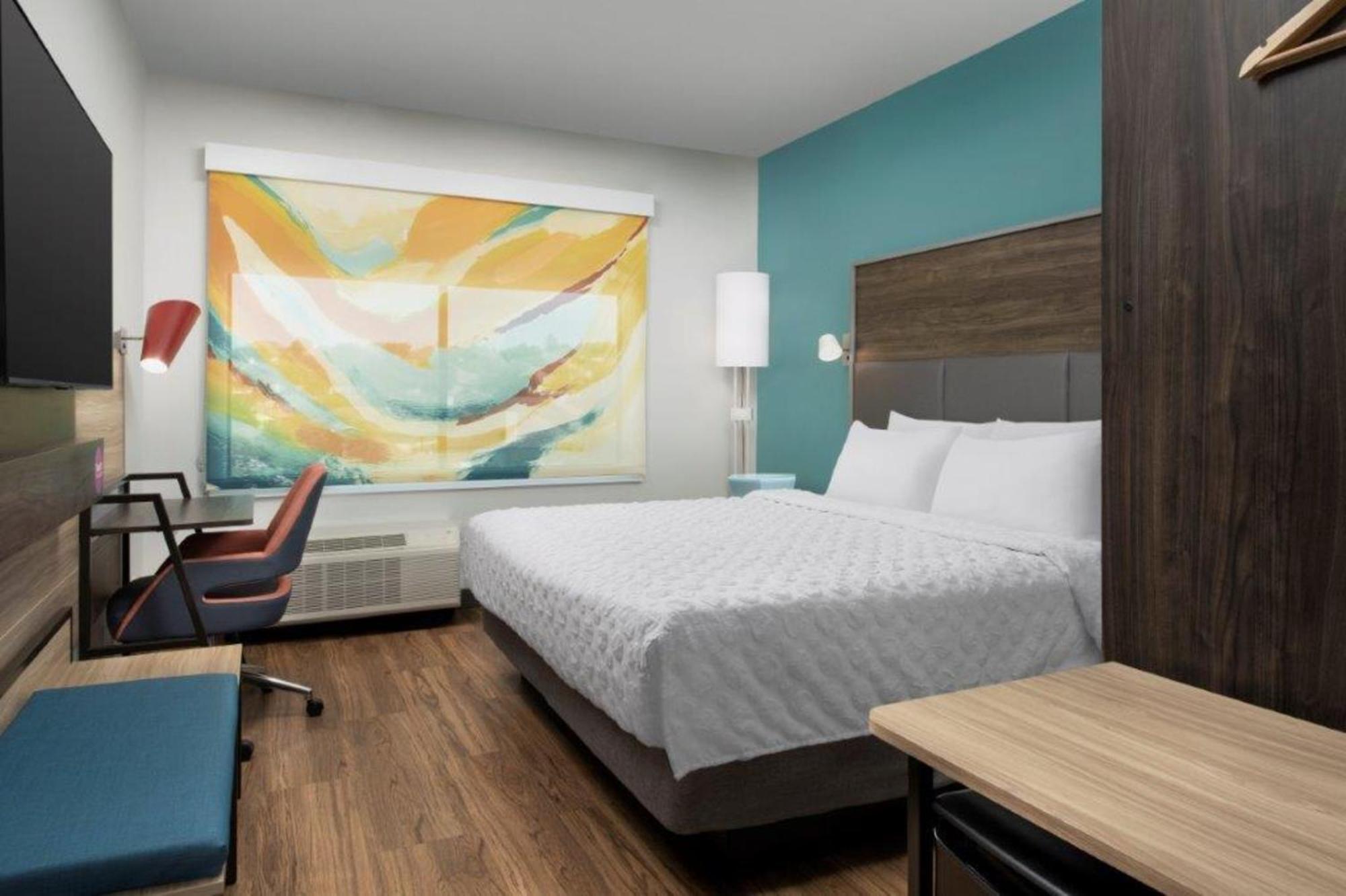 Hotel Tru By Hilton North 3*