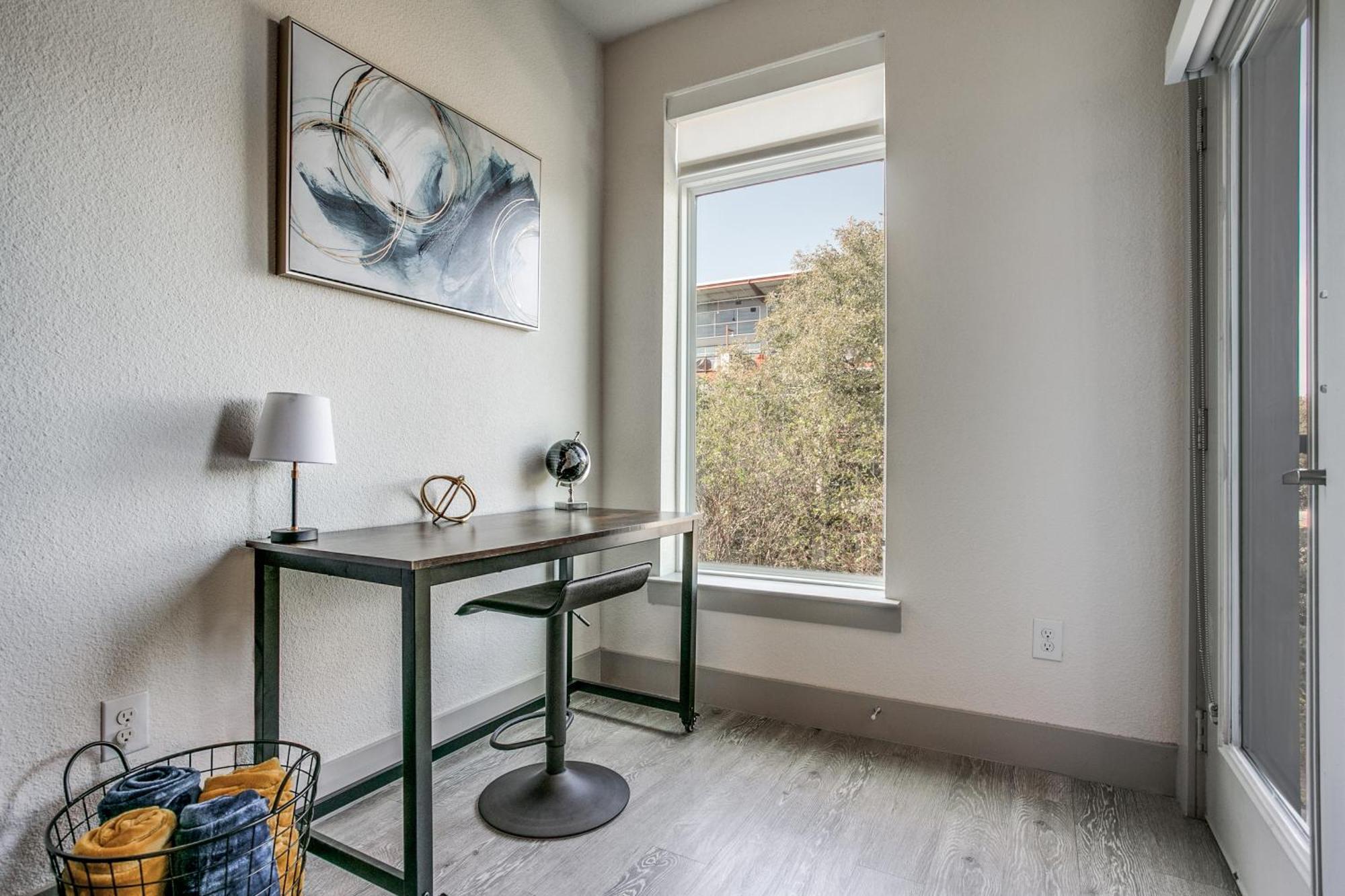 Modern Luxury On Riverwalk #1335 San Antonio
