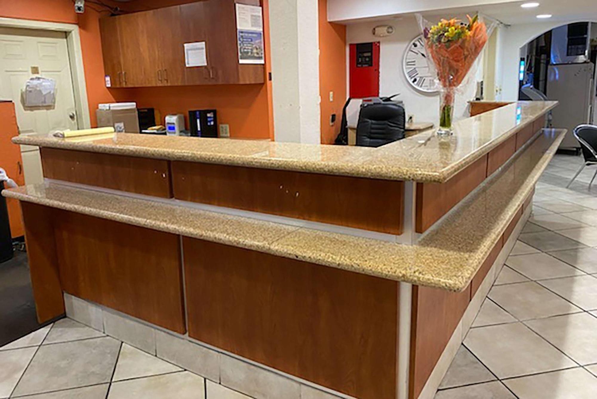 Hotel Travelodge By Wyndham Lackland Afb North