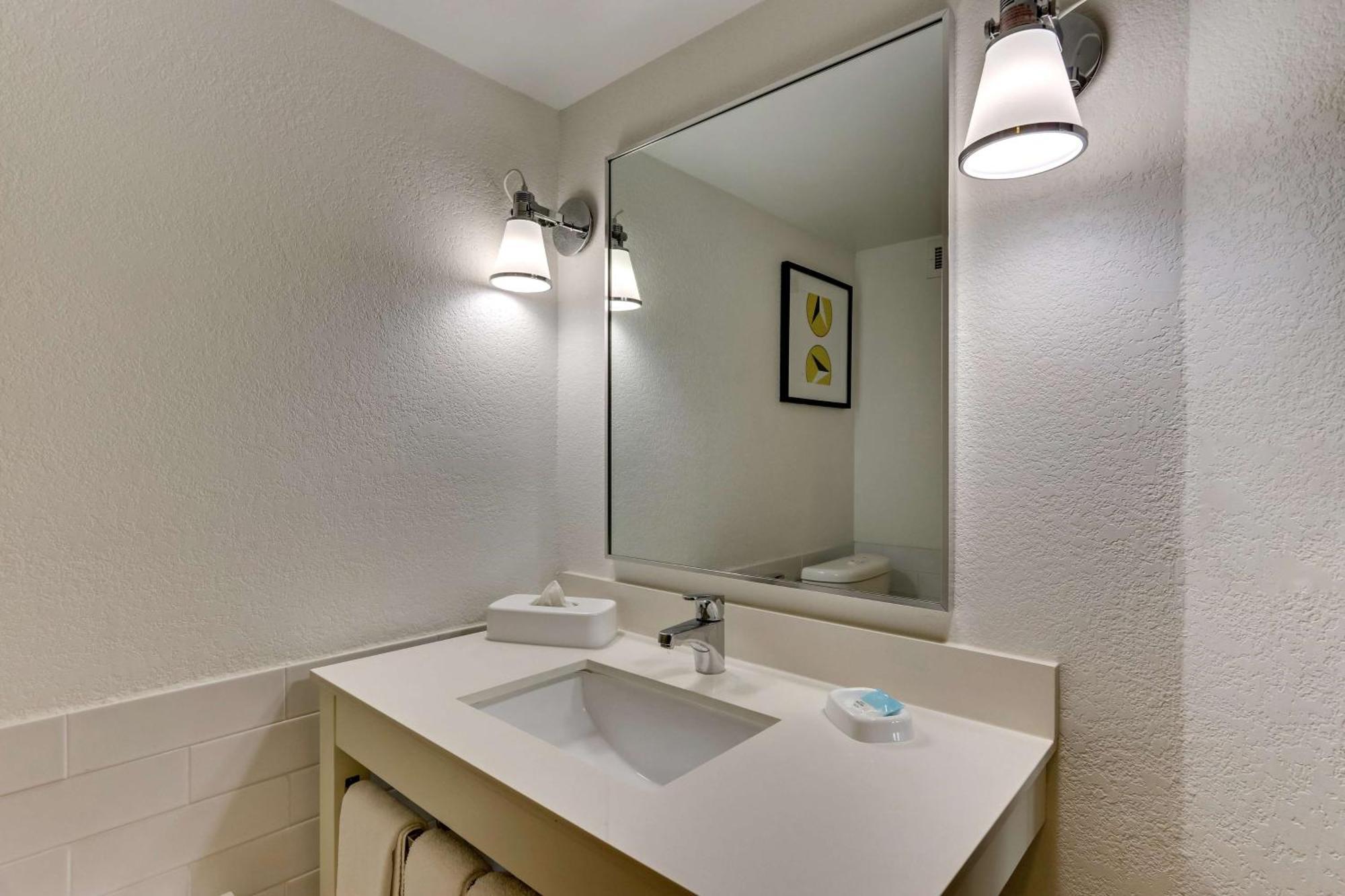 Drury & Airport 3* San Antonio