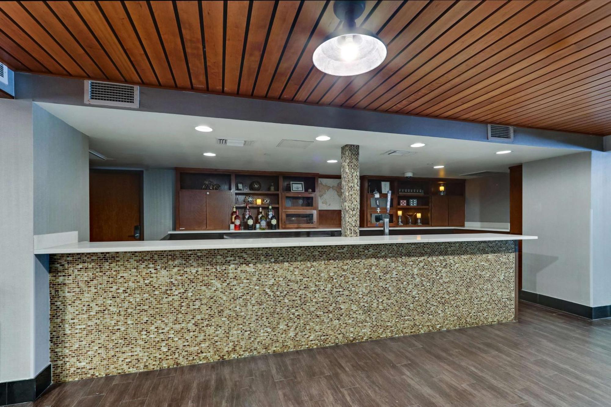 Drury & Airport 3* San Antonio