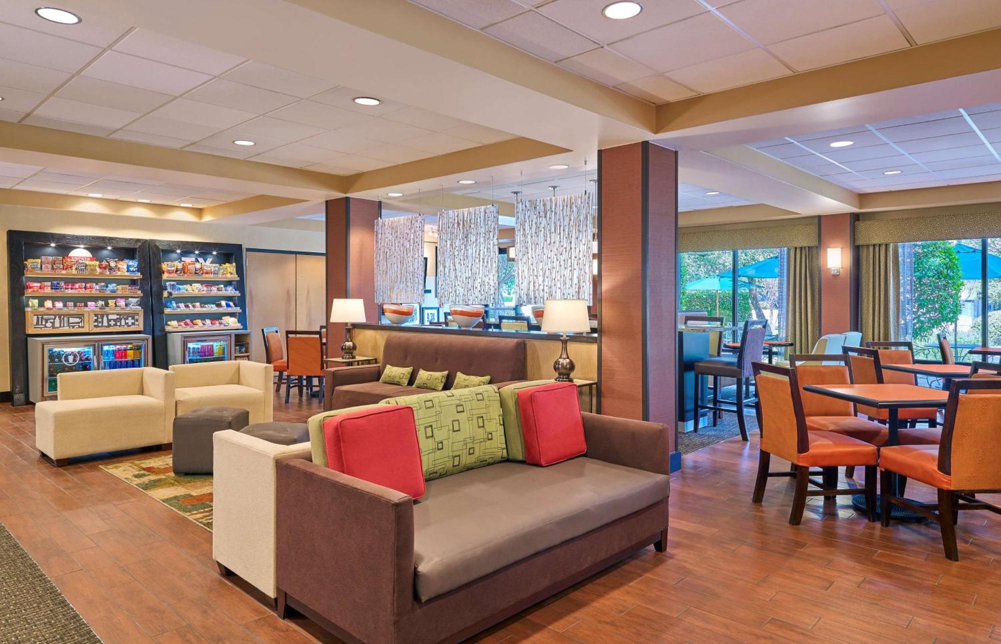 Hampton Stone Oak 3*