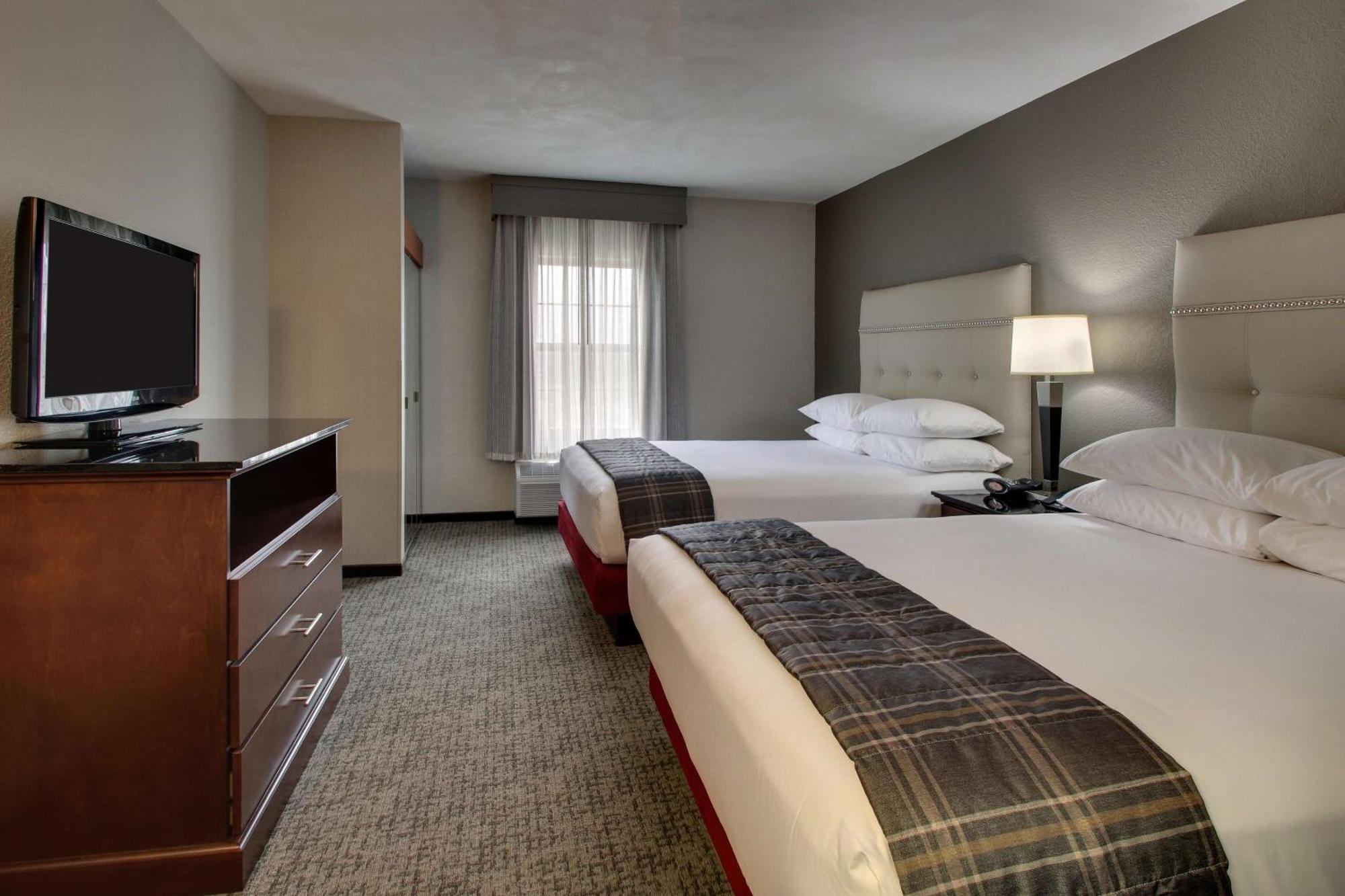 Hotel Drury & Northwest Medical Center San Antonio