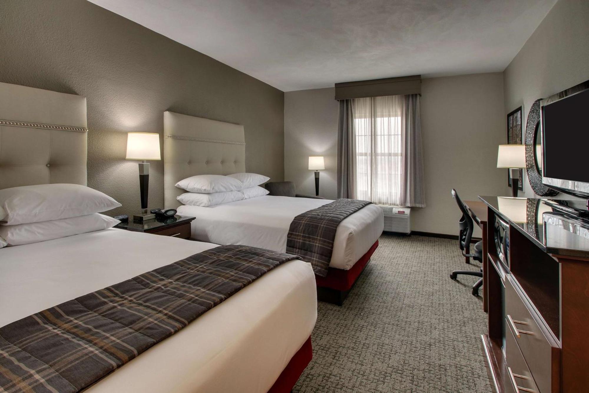 Hotel Drury & Northwest Medical Center San Antonio