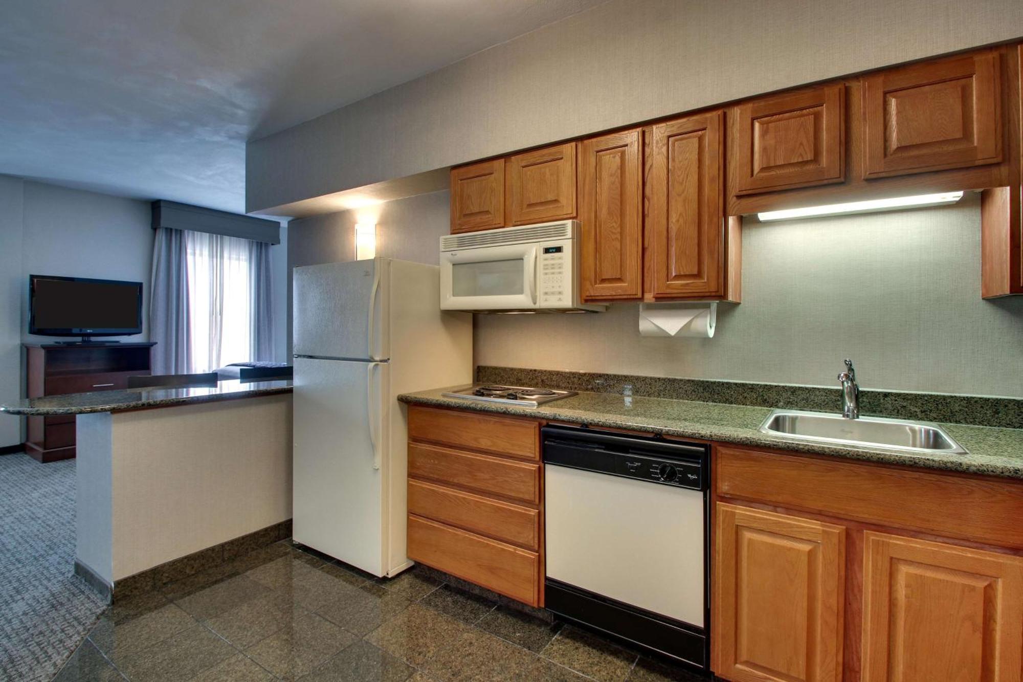 Hotel Drury & Northwest Medical Center San Antonio