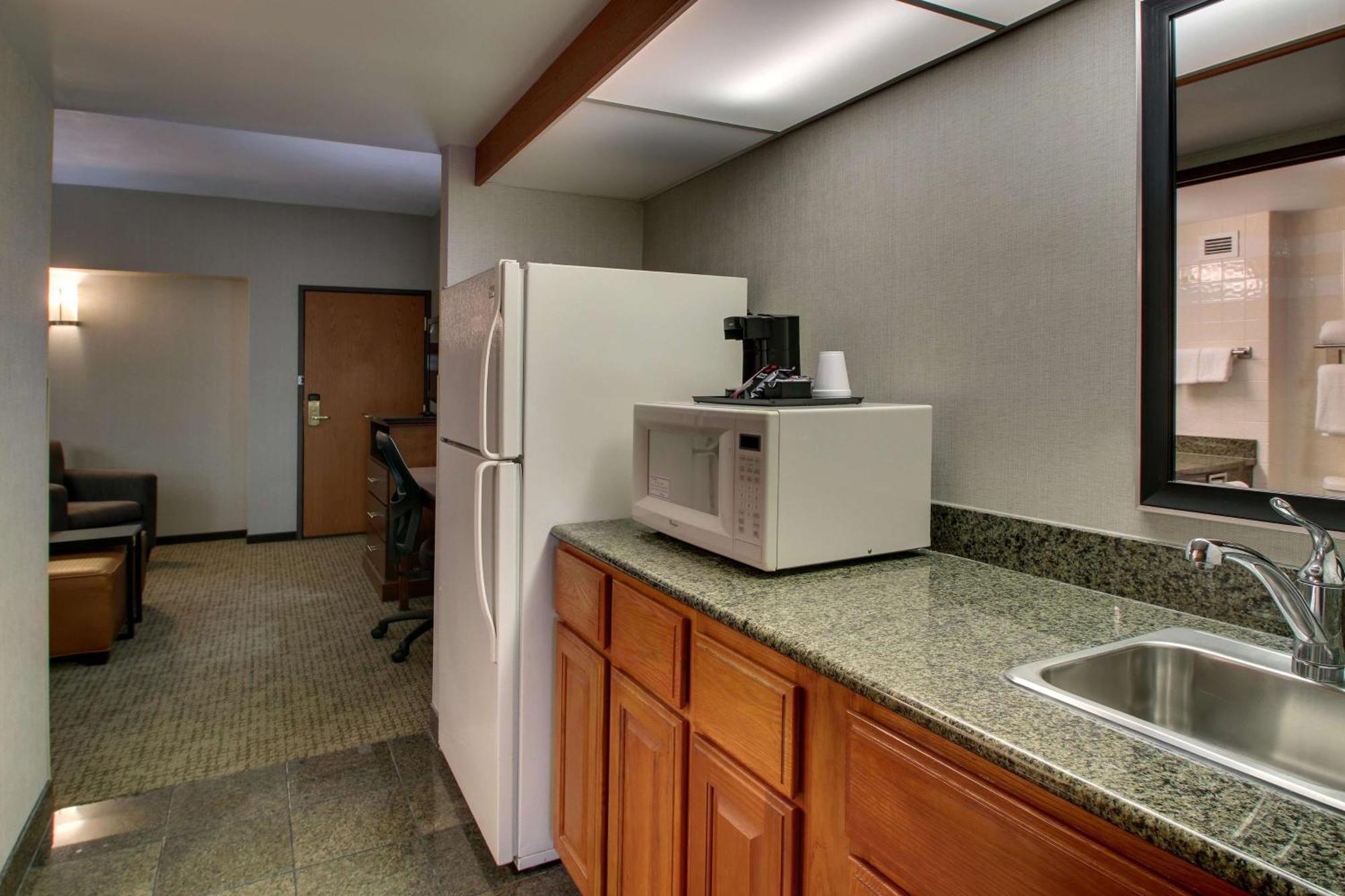 Drury & Northwest Medical Center