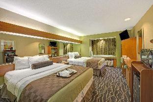 Hotel Super 8 By Wyndham Downtown Ne