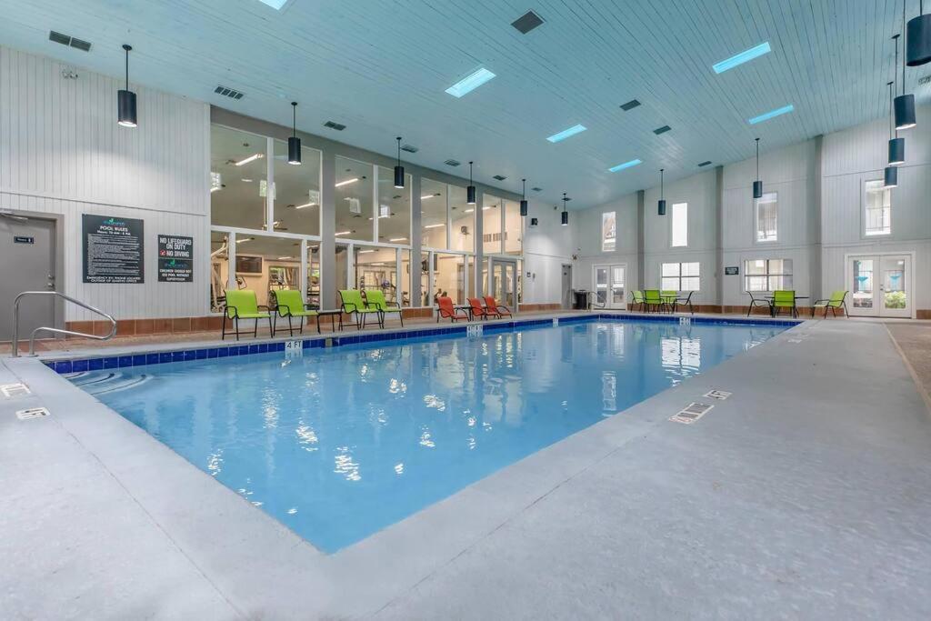 Blue Oasis 1br With Premium Amenities Apartment San Antonio