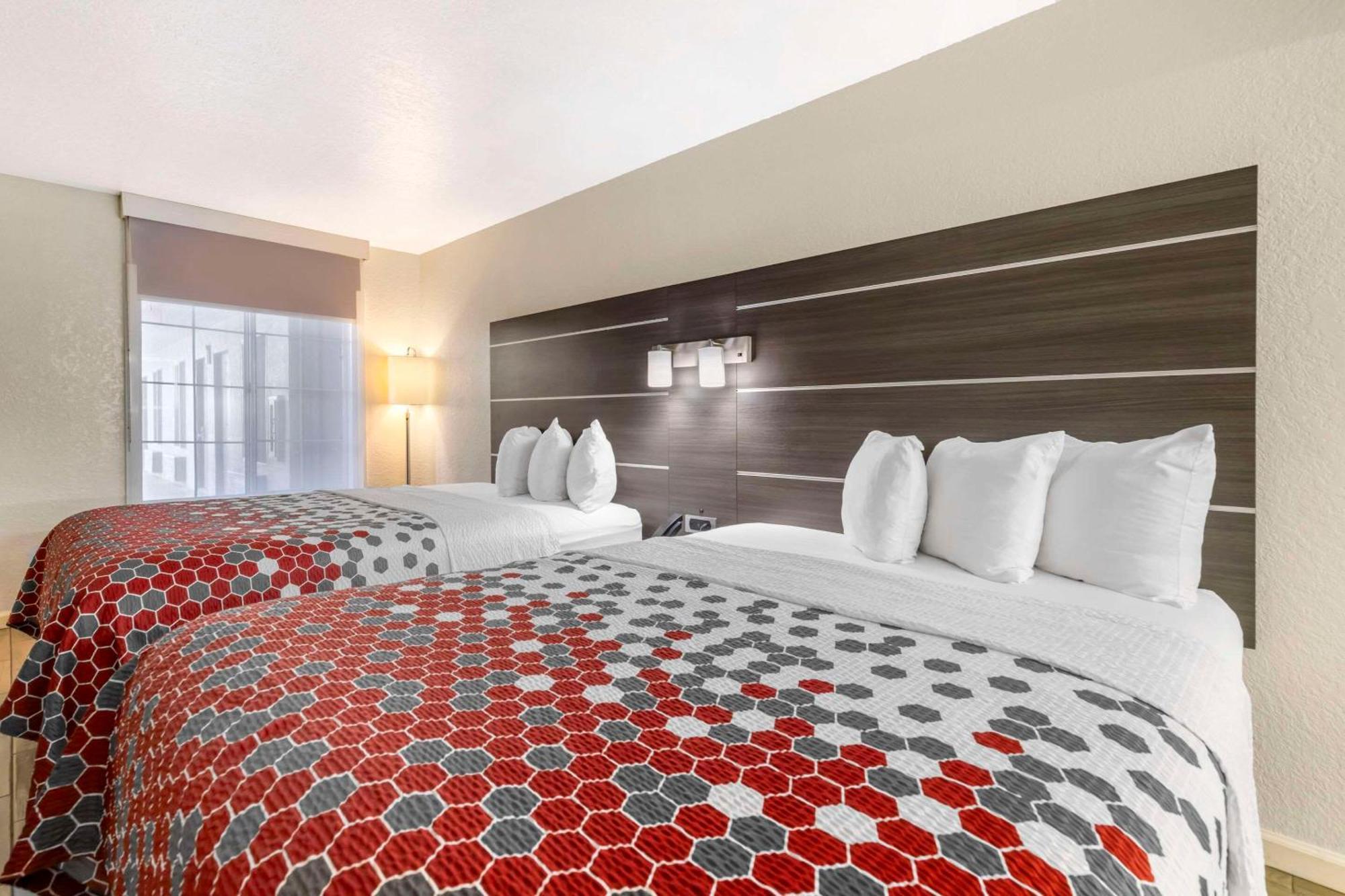 Hotel Econo & Near Lackland Afb 2*