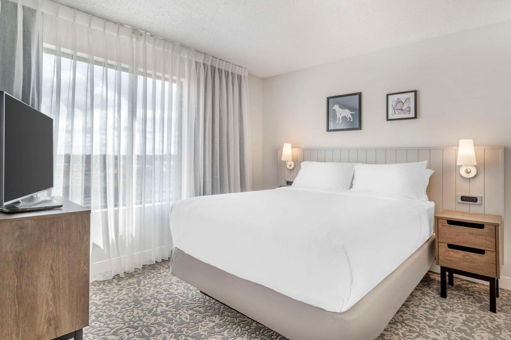 Sonesta Es Downtown Alamo Plaza Hotel 3*
