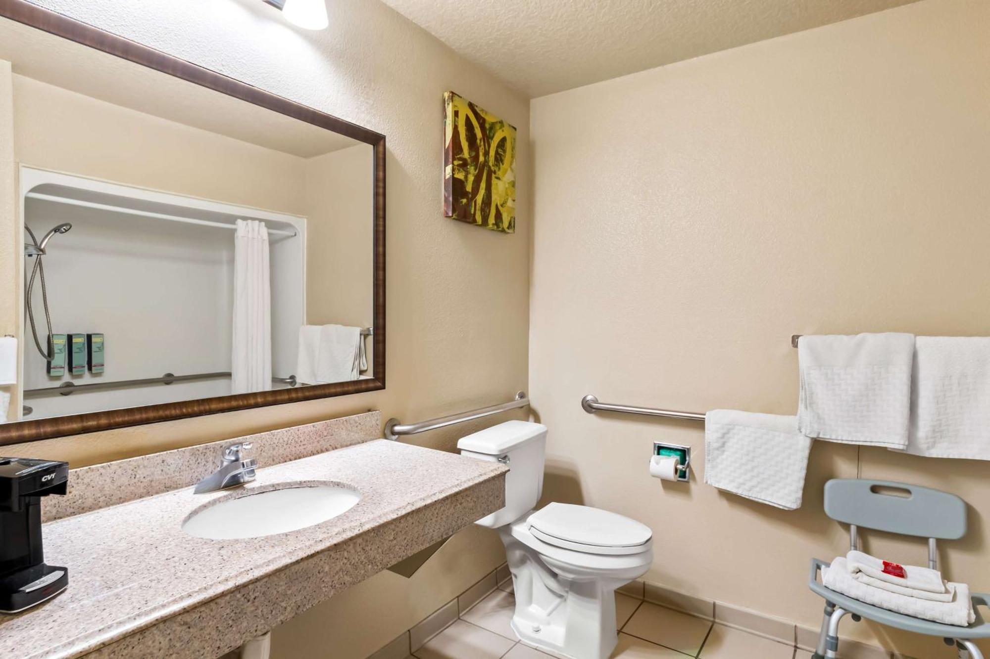 Hotel Surestay Plus By Best Western Fiesta 3*