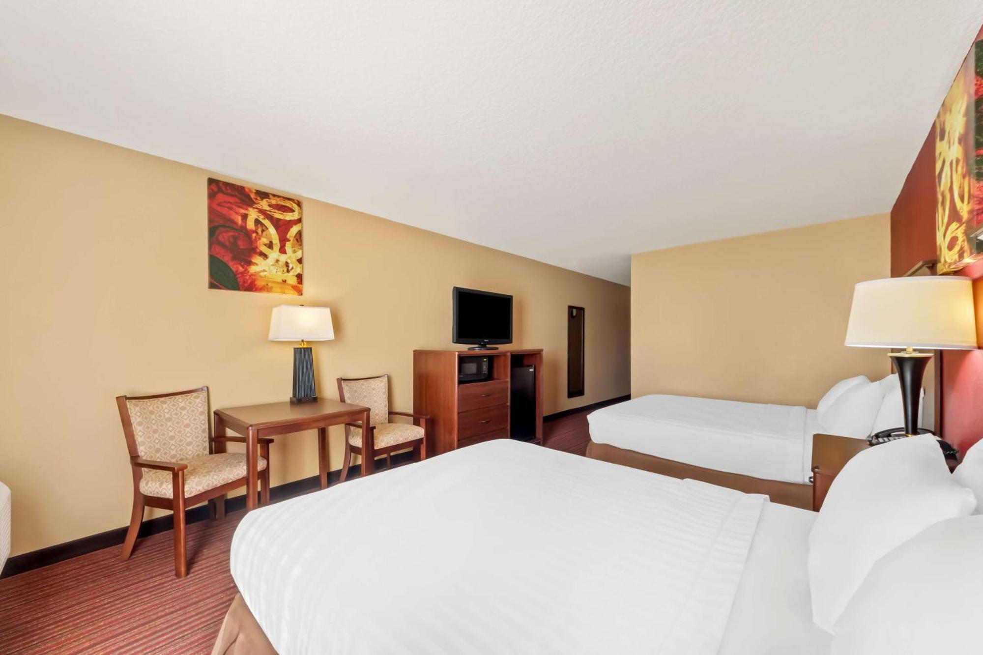 Surestay Plus By Best Western Fiesta San Antonio