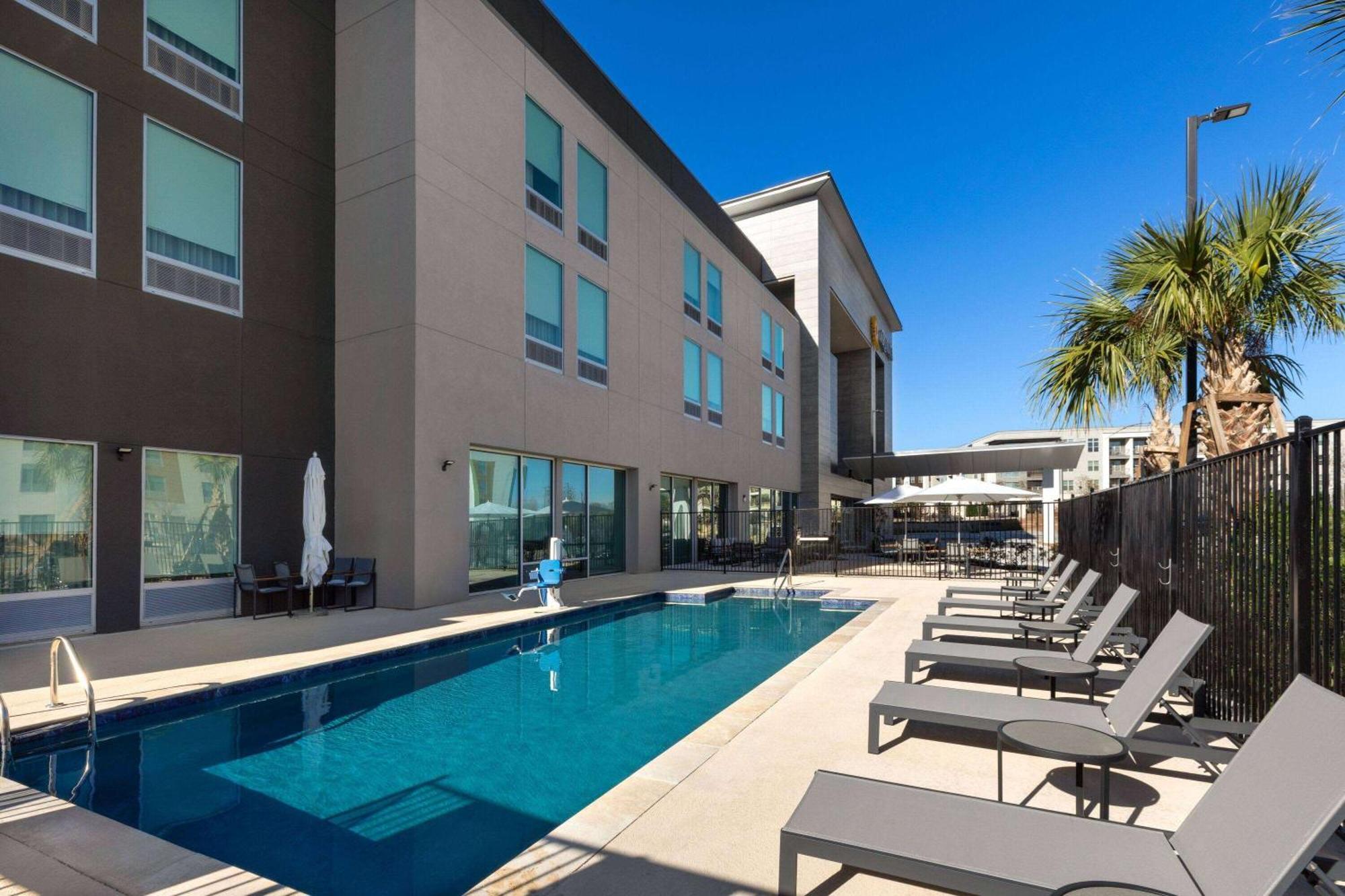 Hotel La Quinta & By Wyndham At The Rim San Antonio