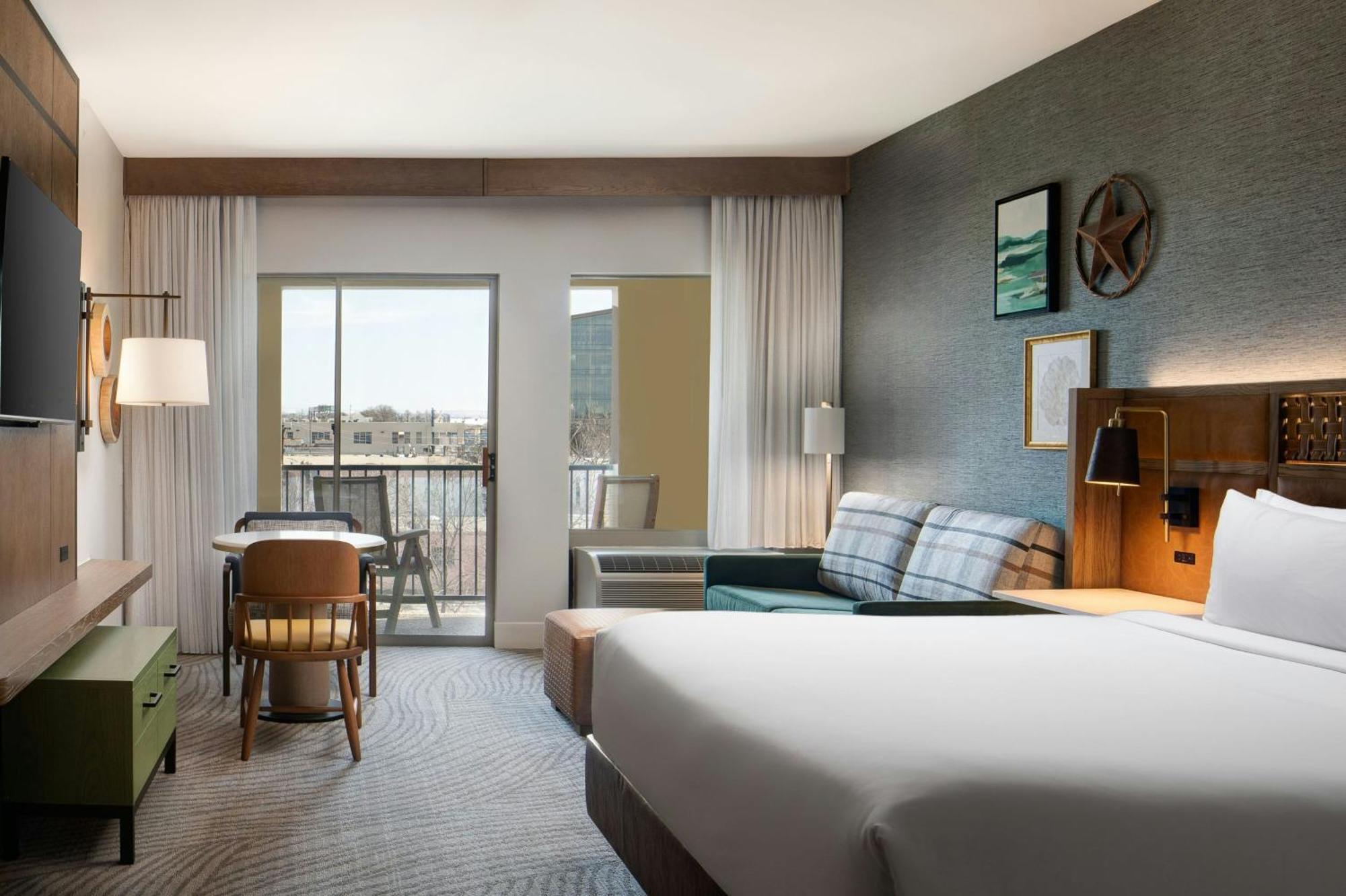 Sol Cypress, San Antonio, A Tribute Portfolio Hotel