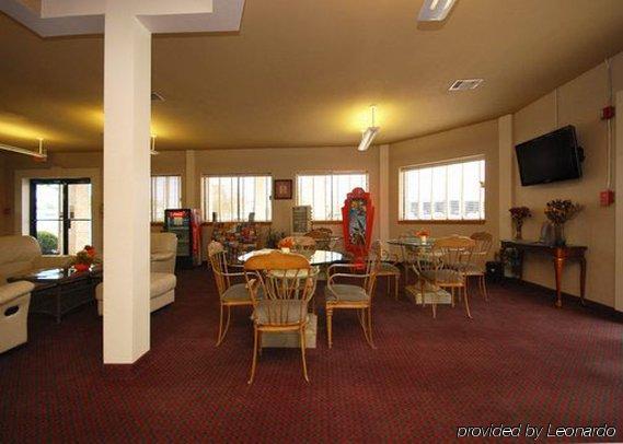 University & Motel 2*