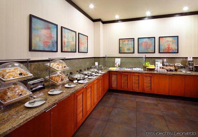 By Marriott Six Flags At The Rim 3*