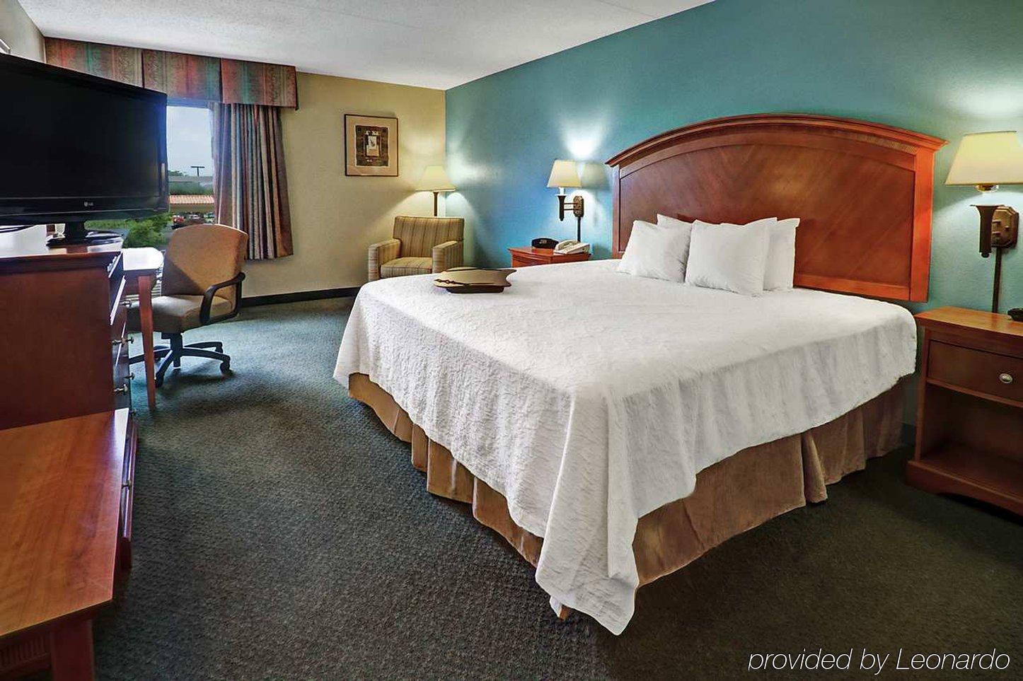Hampton Stone Oak 3* San Antonio