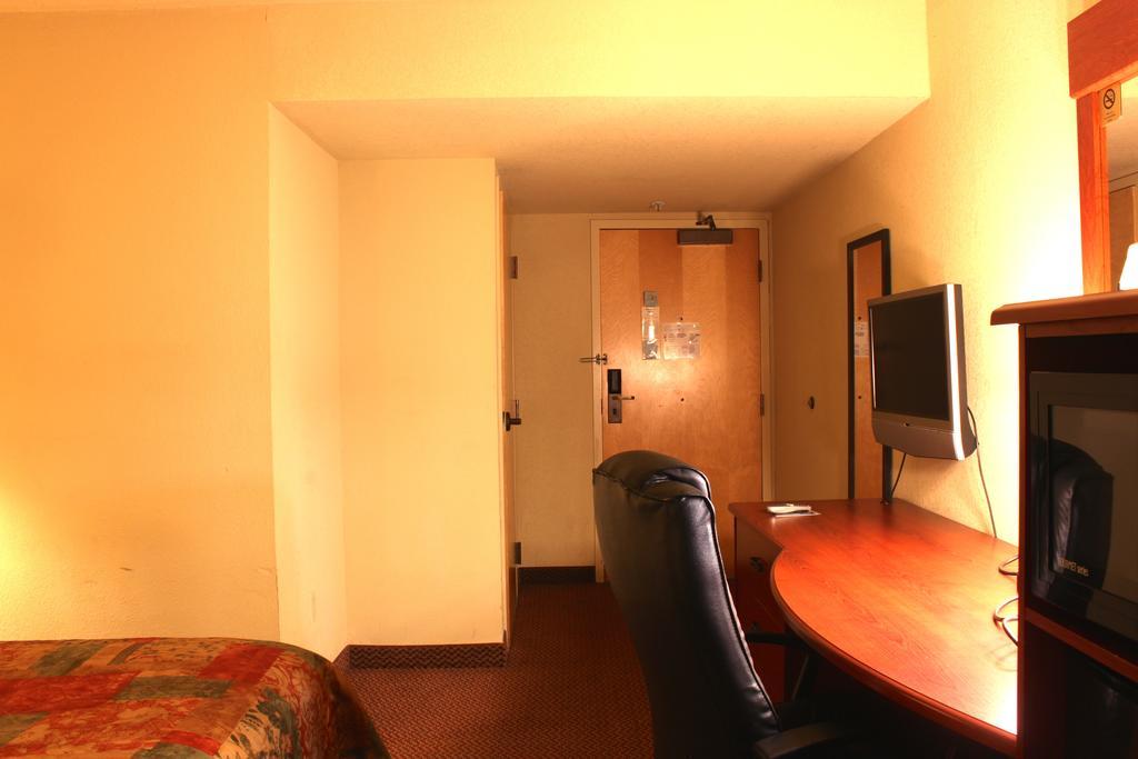 Country Inn & Suites By Radisson, San Antonio Medical Center, Tx 3*