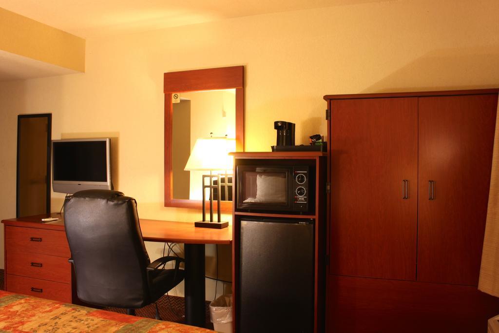 Country Inn & Suites By Radisson, San Antonio Medical Center, Tx Hotel 3*