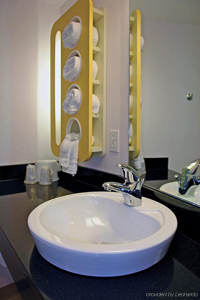 6-san Antonio, Tx - West Seaworld 2*