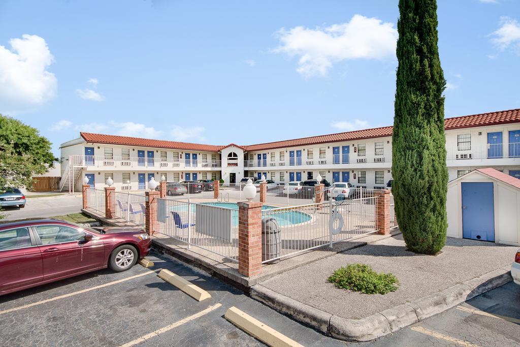 Hotel Americas Value