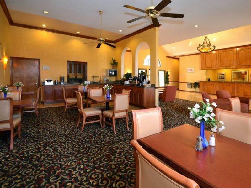Surestay Plus By Best Western Fiesta San Antonio