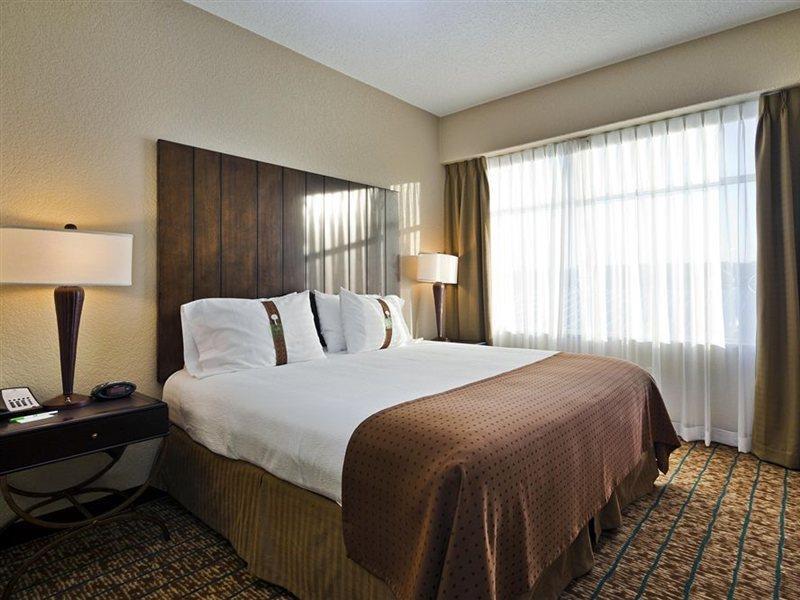 Resort Northwest- Seaworld Area By Ihg 3*