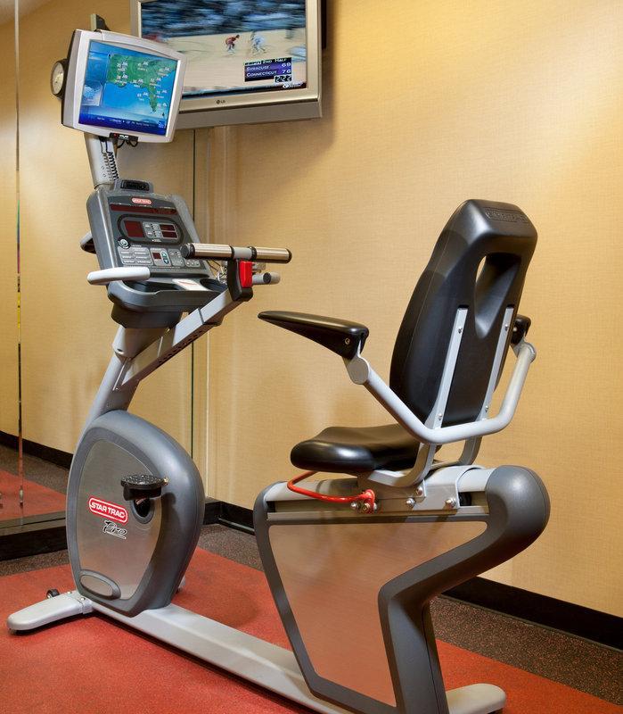 By Marriott Airport/alamo Heights 3*
