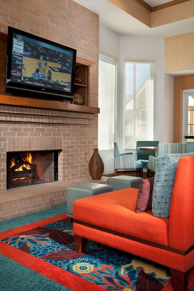 By Marriott Airport/alamo Heights Hotel