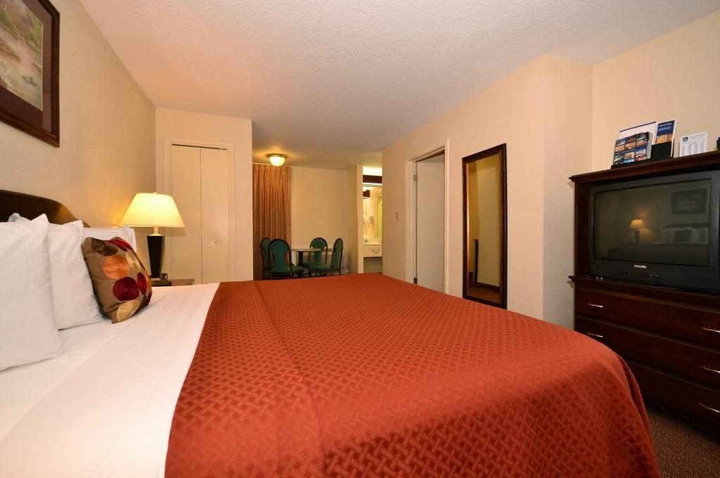 Surestay Plus By Best Western Fiesta 3*