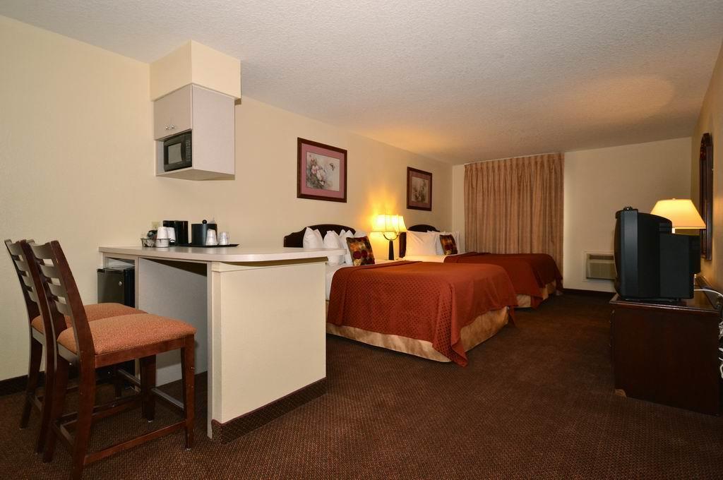 Surestay Plus By Best Western Fiesta 3*