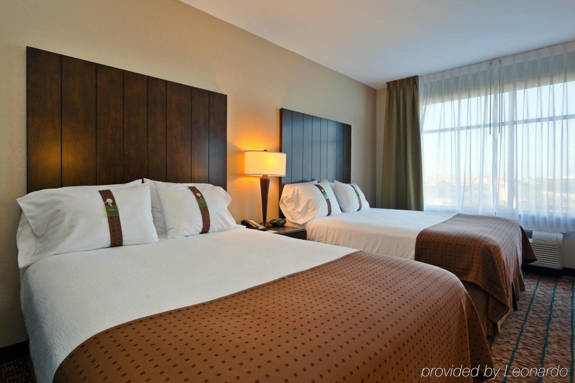 Northwest- Seaworld Area By Ihg Resort