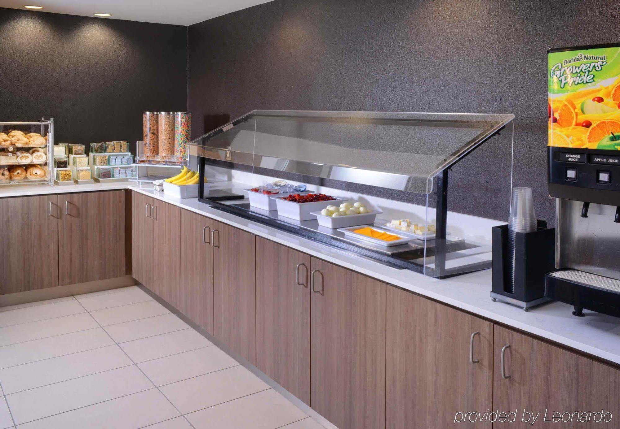 By Marriott Airport/alamo Heights 3* San Antonio