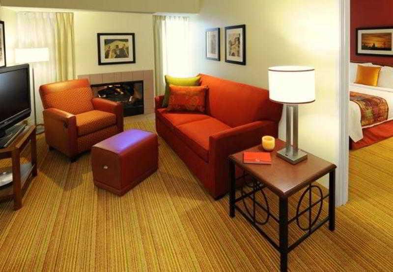 By Marriott Airport/alamo Heights Hotel San Antonio