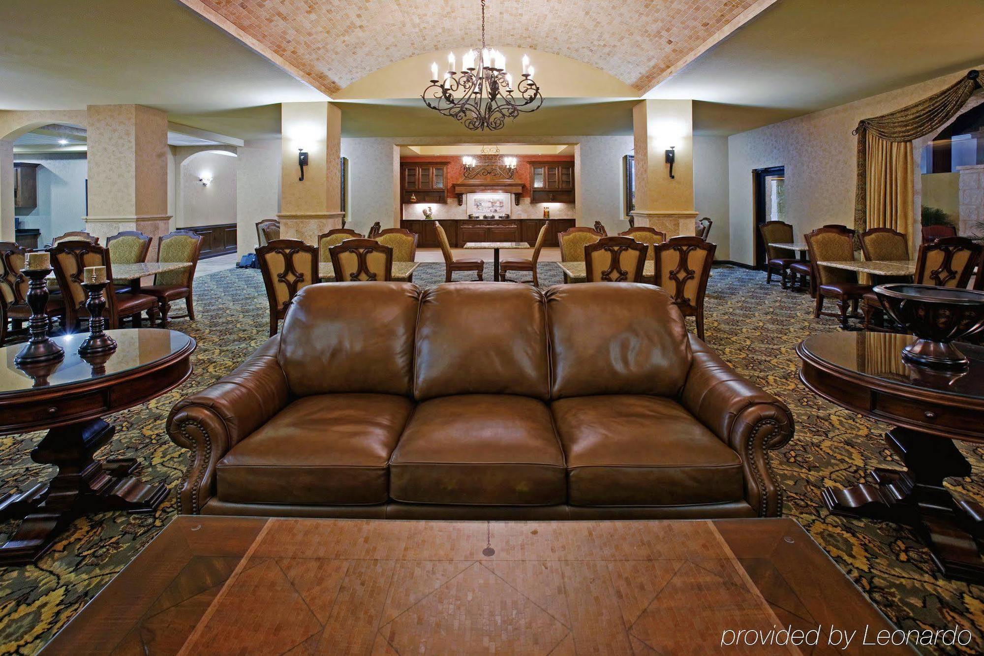 Comfort Alamo-river Walk