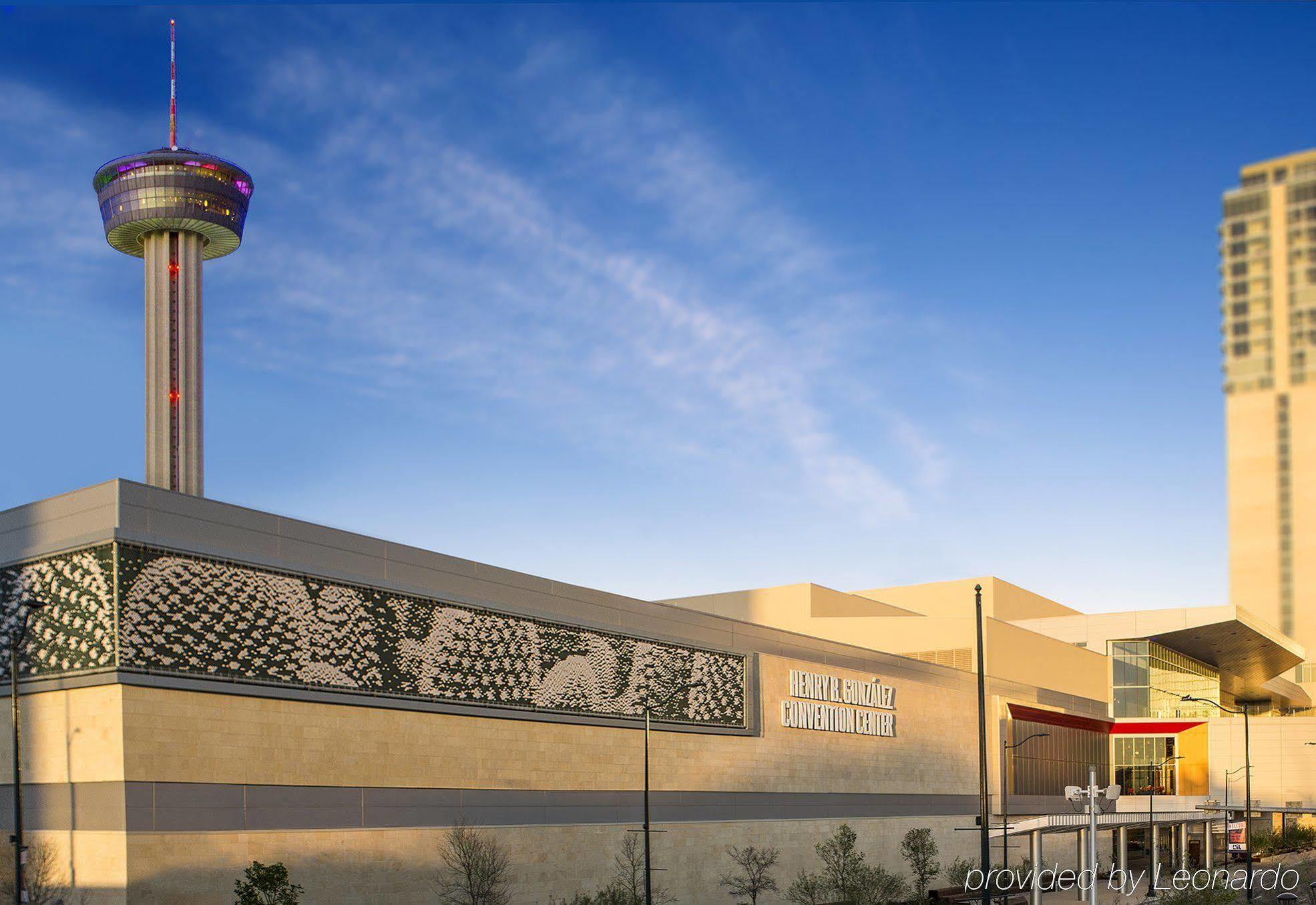 Comfort Alamo-river Walk 3*