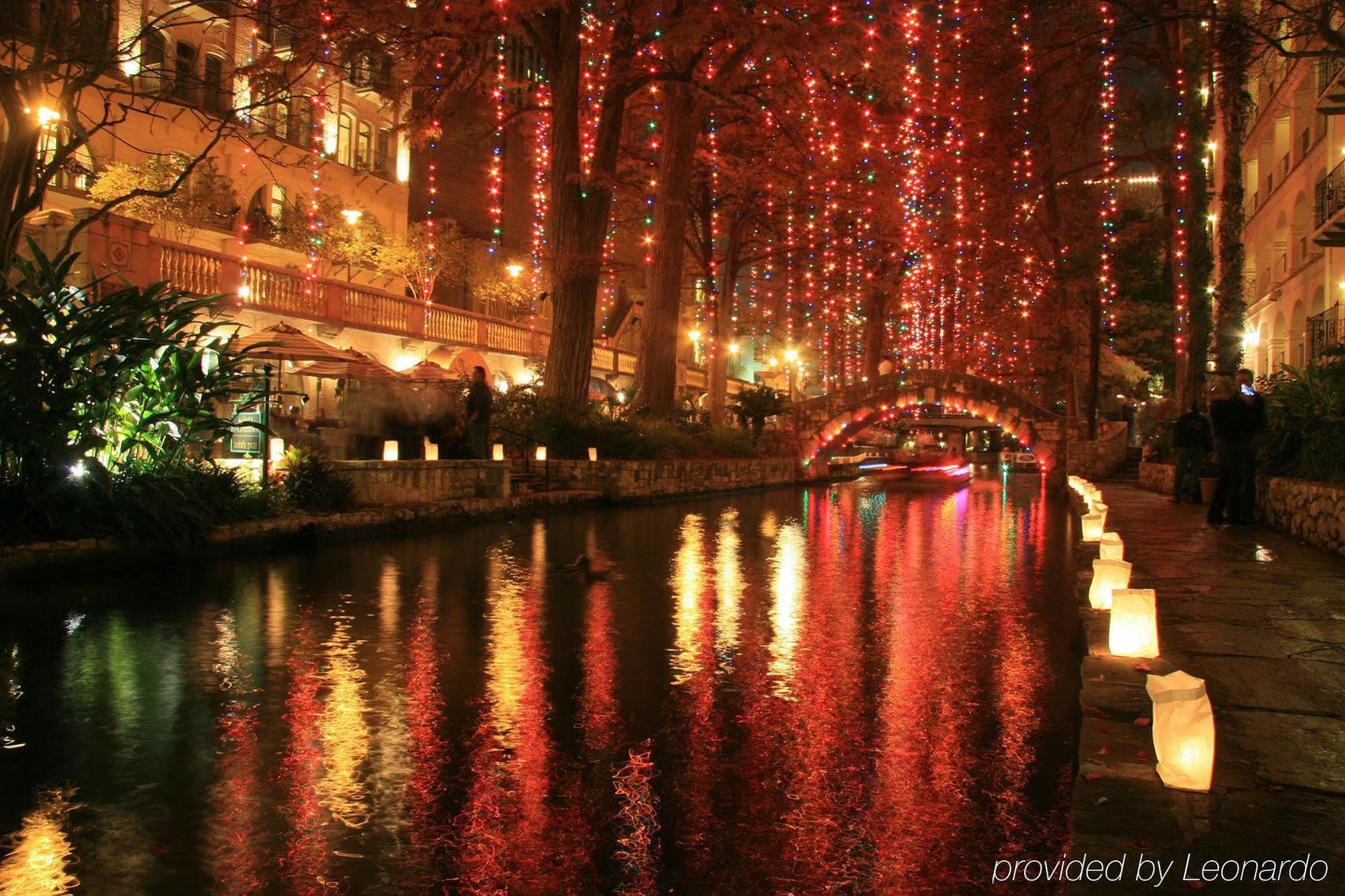 Comfort Alamo-river Walk 3*