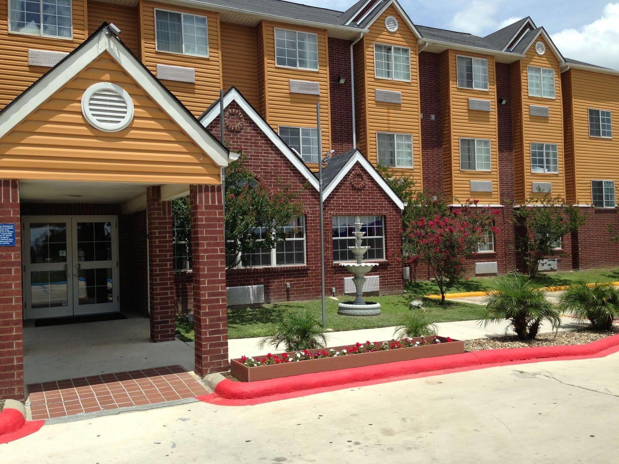 Hotel Super 8 By Wyndham Downtown Ne
