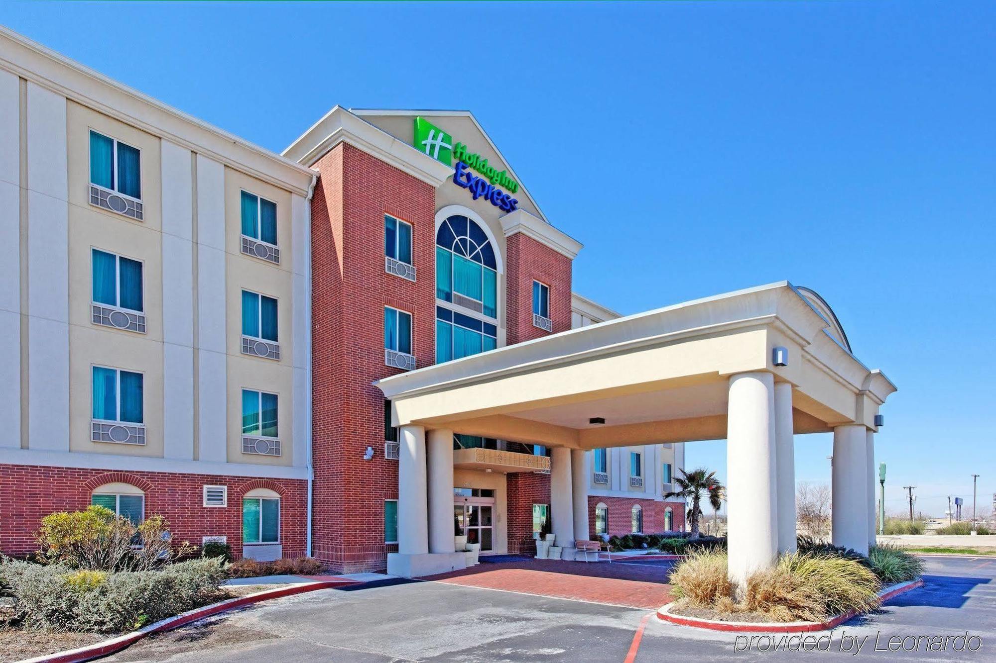 Hotel Express & West Sea World Area By Ihg San Antonio