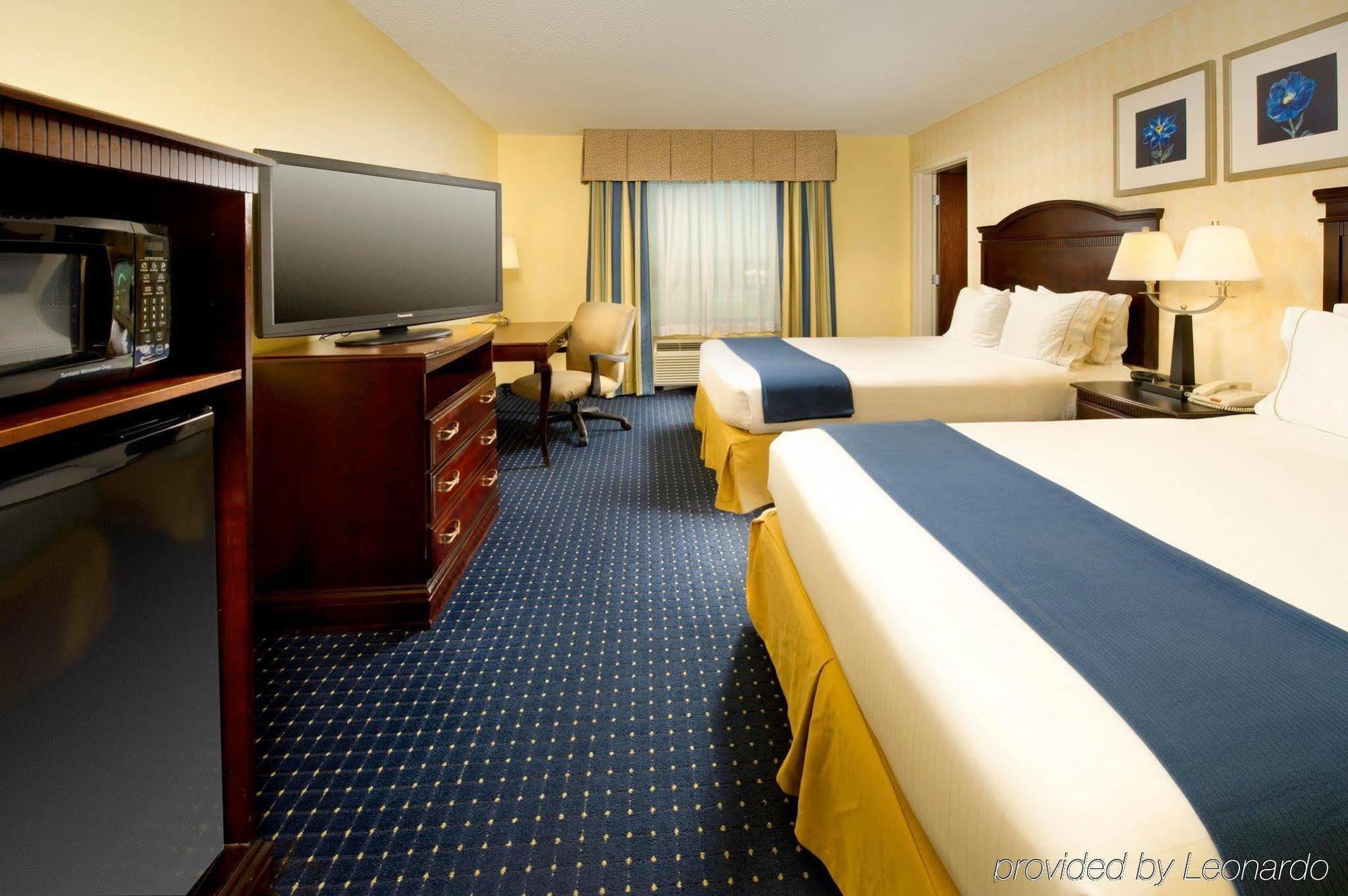 Hotel Express & West Sea World Area By Ihg San Antonio