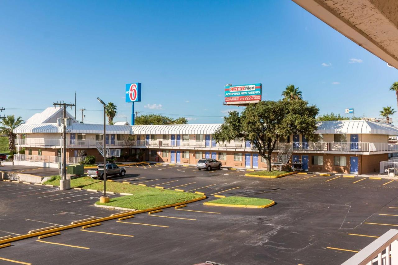 Travelodge By Wyndham Lackland Afb North 3*