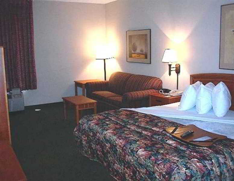 Hampton Stone Oak 3*