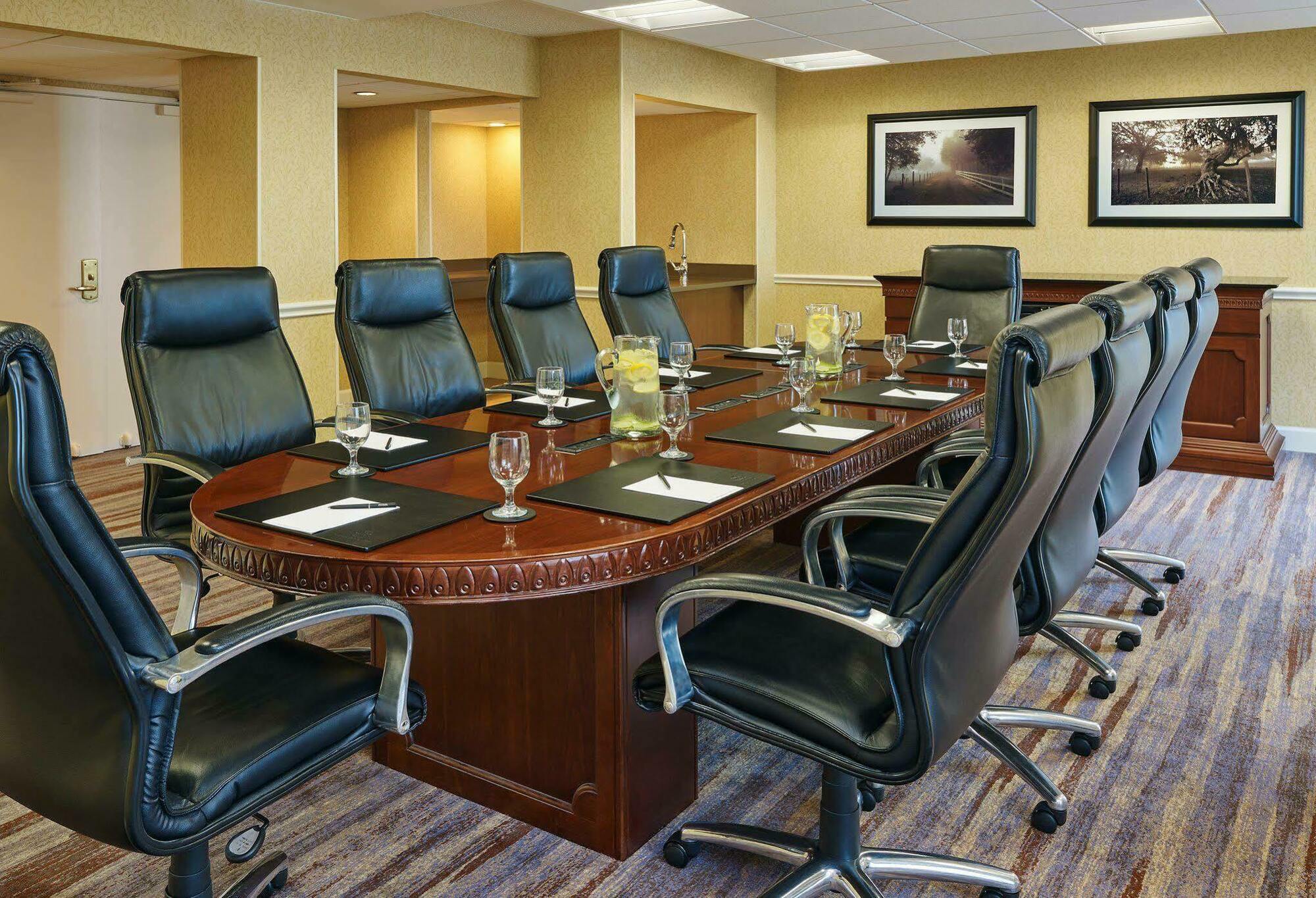 Hotel By Marriott Airport/alamo Heights San Antonio