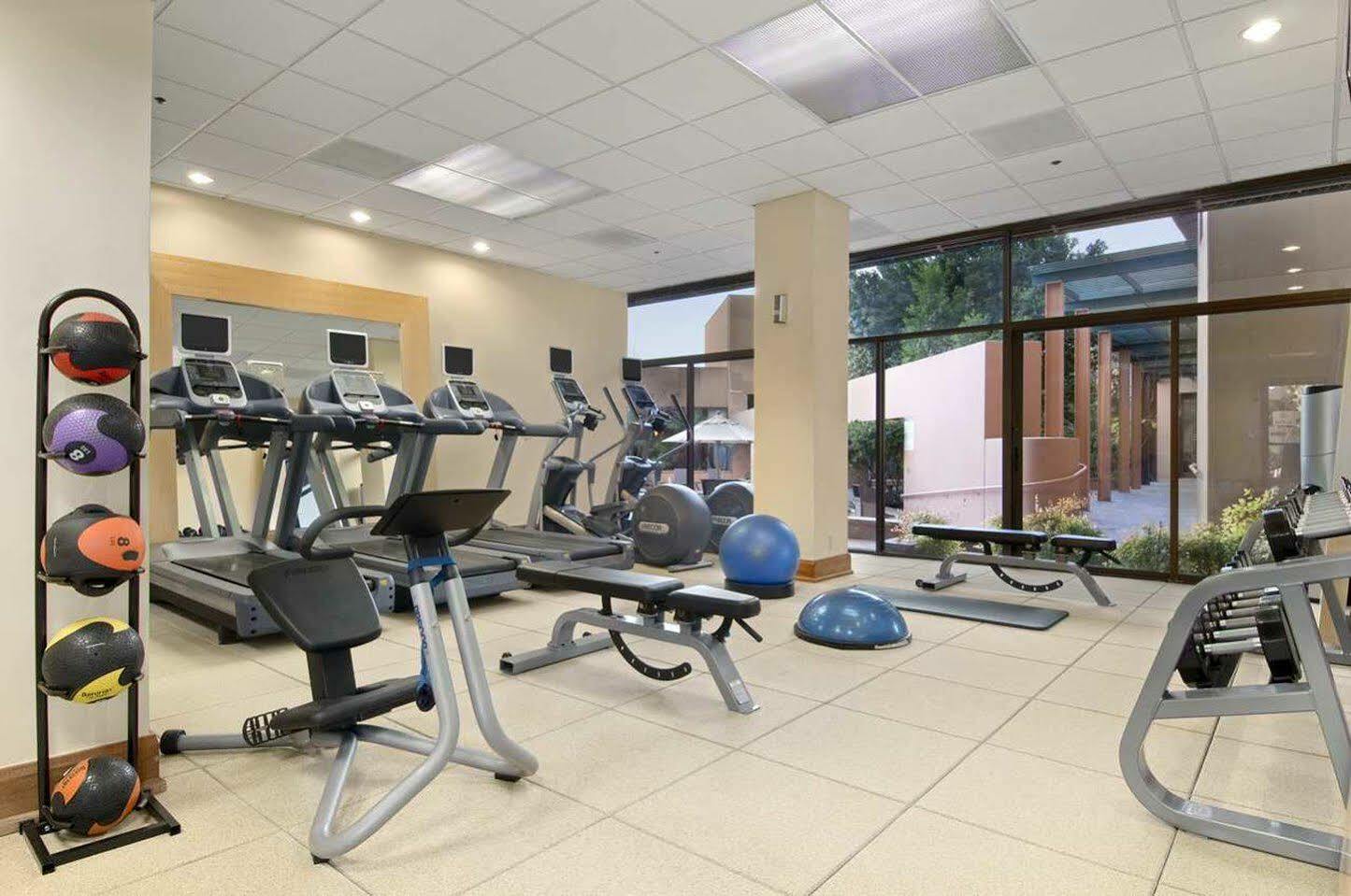 By Marriott Airport/alamo Heights San Antonio