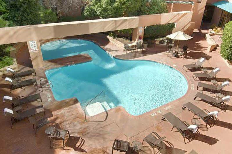 By Marriott Airport/alamo Heights San Antonio