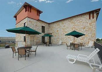 Comfort Near Seaworld 3* San Antonio
