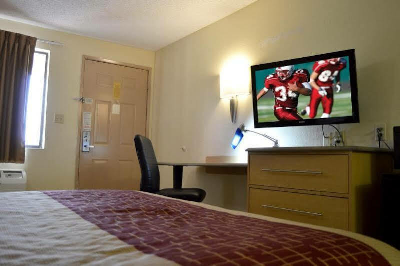 Travelodge By Wyndham Lackland Afb North Hotel