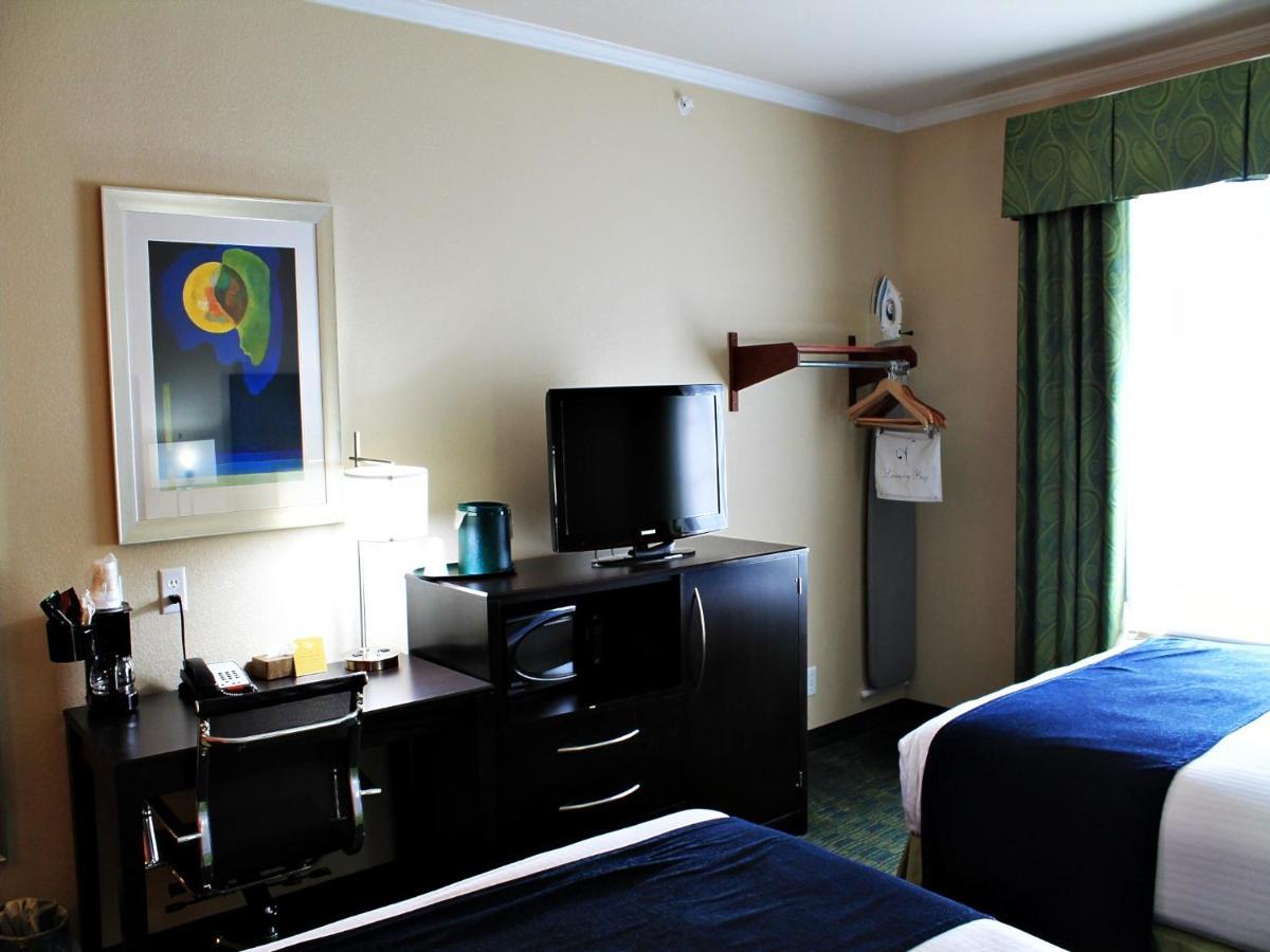 Cityview & Downtown /rivercenter Area Hotel San Antonio
