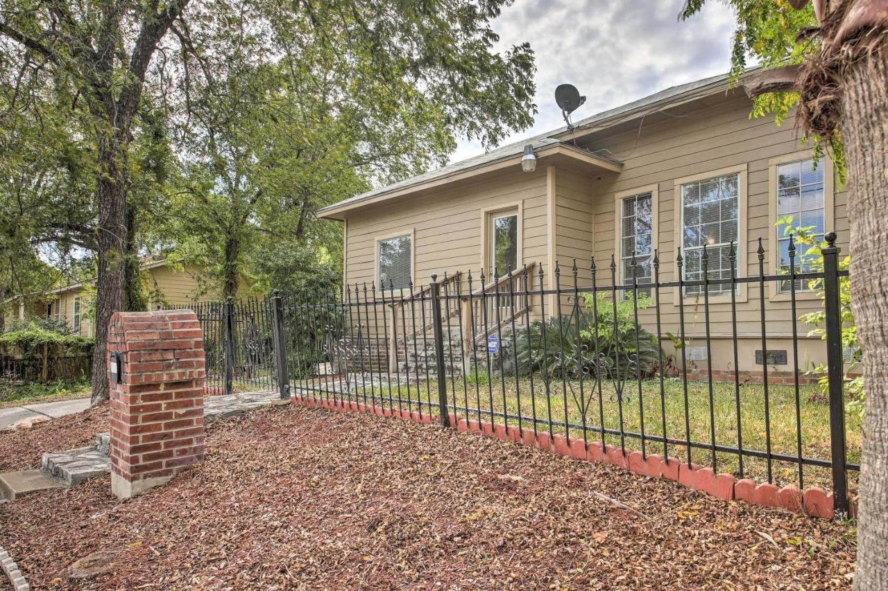With Patio - 3 Mi To River Walk! Holiday home