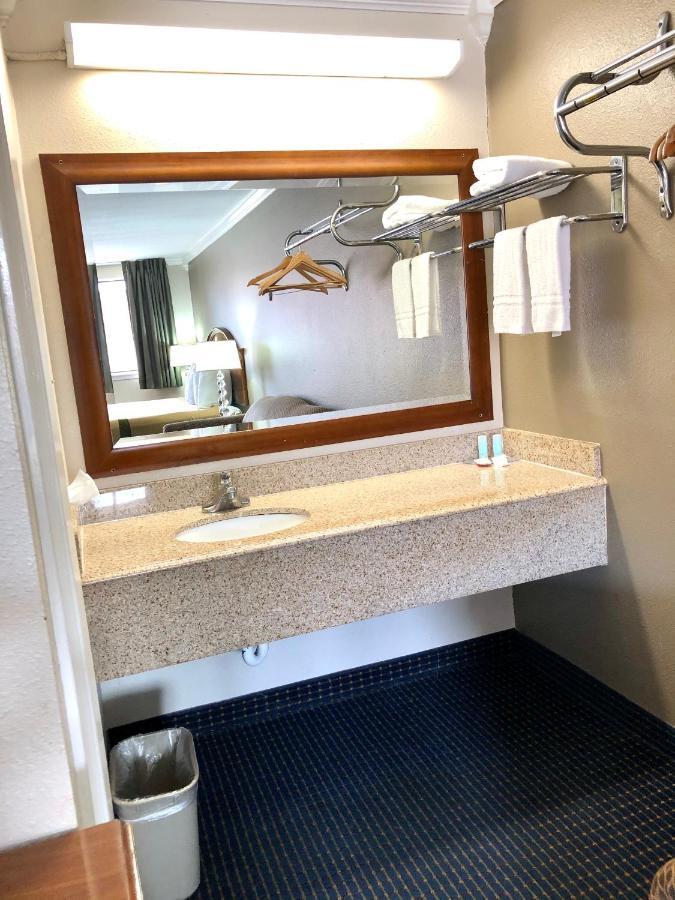 Motel University & San Antonio